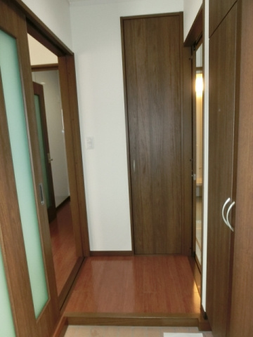 【玄関】 | パレスステージ小平 | 玄関入るとこんな感じ。