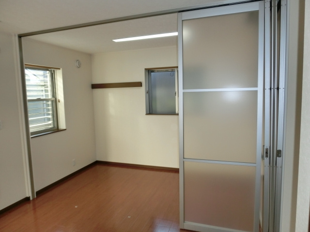 【内装】 | パレスステージ小平 | 可動式扉