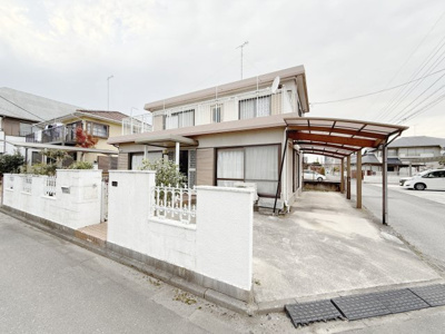 【外観】 | 泉が丘５丁目貸家 | 外水道シンクは横にずらして利用