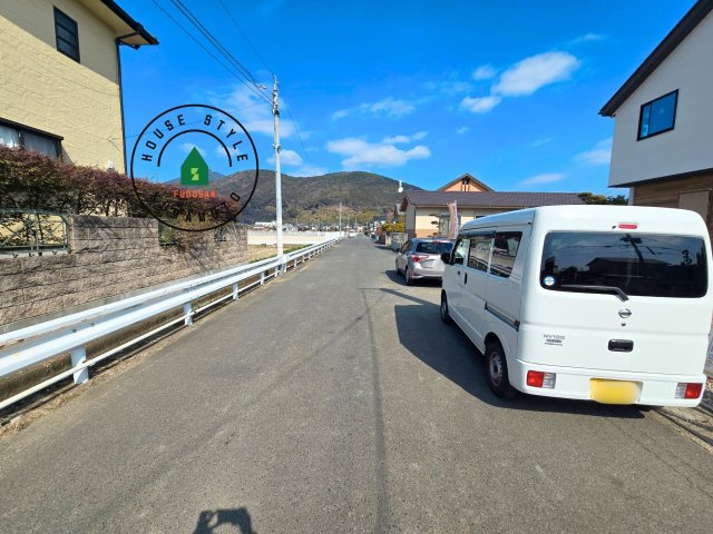 熊本市西区城山大塘2丁目第1-1棟（1号棟）　の前面道路含む現地写真|前面道路です。
