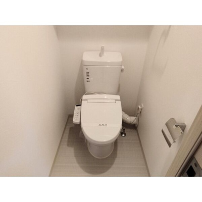 【トイレ】 | ファーストフィオーレ神戸湊町