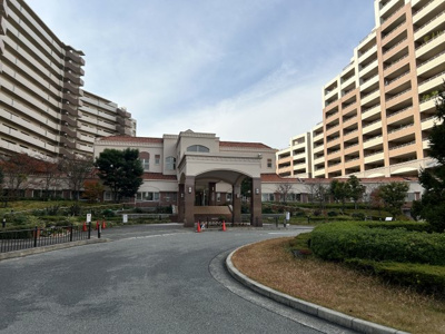 【外観】 | ■■250万円値下げしました■■ルネグランデイル千里の森B棟