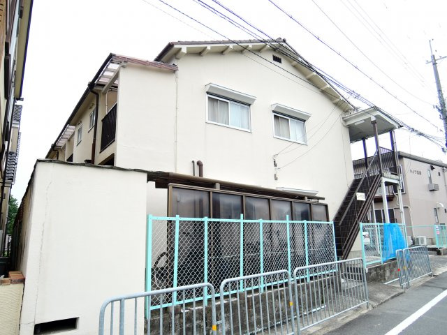 コーポ真田の外観