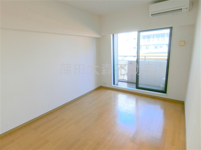 グランドフォーレヤマモトの居間・リビング