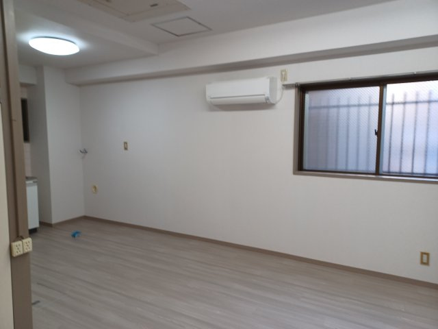 パリセード岡山の玄関