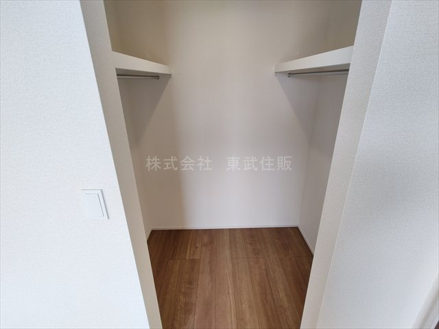 【収納】 | 入間郡越生町越生東６丁目　全４棟　４号棟 | 洋室8.0帖ウォークインクローゼット
