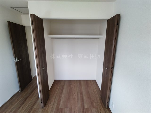 【収納】 | 入間郡越生町越生東６丁目　全４棟　４号棟 | 洋室5.25帖中央収納
