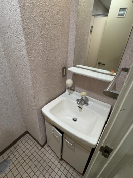 南森町ビルの洗面所