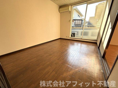【居間・リビング】 | パレスナカシマ木之庄 | 洋室6帖