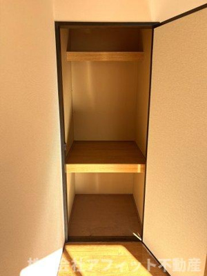 【収納】 | パレスナカシマ木之庄 | 洋室6帖の収納