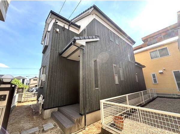 比良一丁目貸家