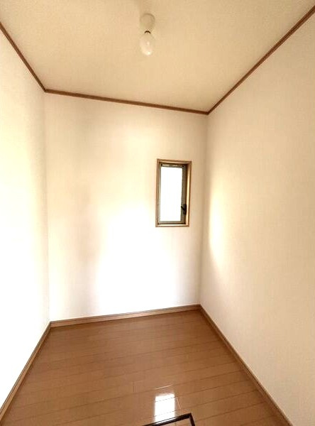 比良一丁目貸家のその他