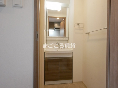 【独立洗面台】 | フォーリアライズ福島ルノン