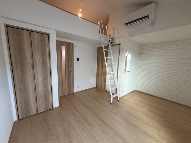 Ours Lavande（ウルス・ラヴァンド）の居間・リビング