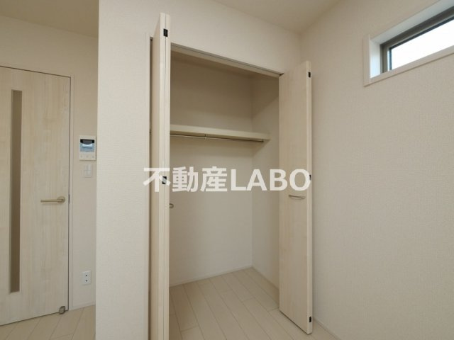 フジパレス桃谷の収納