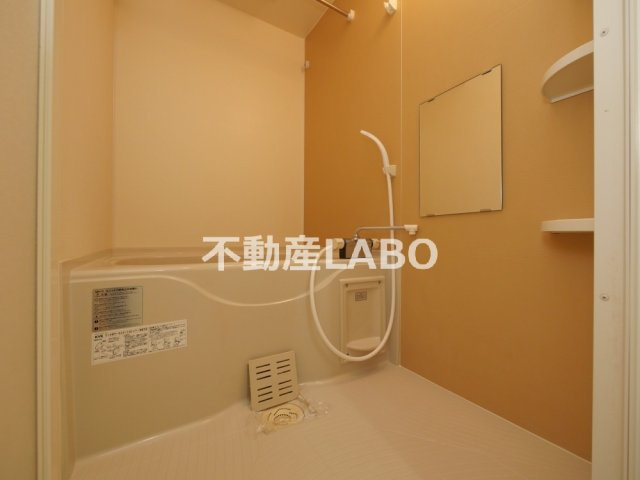 フジパレス桃谷の浴室