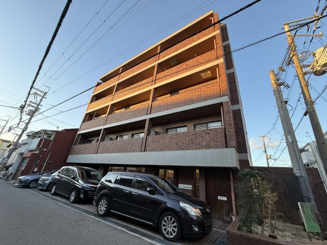 アンジュルーブルの外観