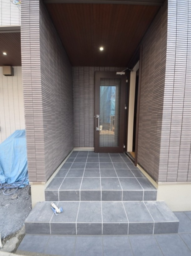 ＵＲＢＡＮ　ＭＡＩＳＯＮ 千寿の玄関