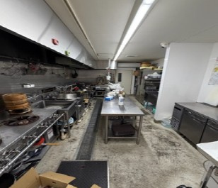 千日前1丁目店舗戸建のキッチン