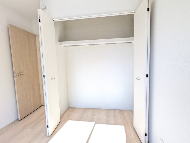 水戸市内原町984番の収納|各お部屋に収納があり、お部屋がすっきりとお使いいただけます。（同施工物件）