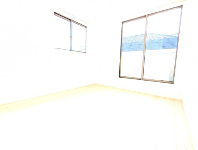 水戸市内原町984番の収納|クローゼット内にキャストなどを置いていただき、スペースの有効活用を！（同施工物件）