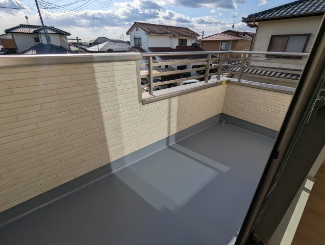 水戸市内原町984番の収納|衣類だけでなく、小物や季節ものの家電なども収納できますね♪（同施工物件）