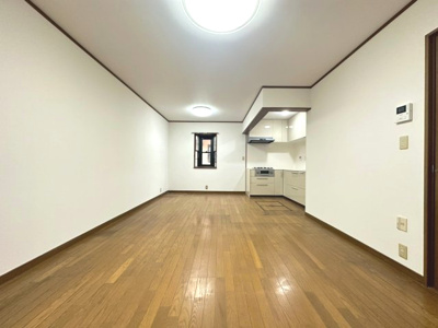 【居間・リビング】 | 箕面市桜ヶ丘1丁目貸家