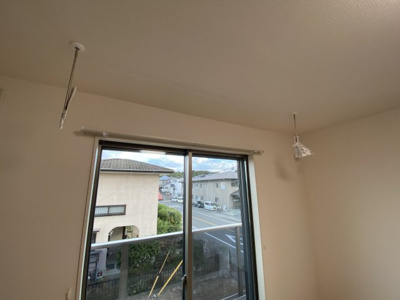 【内装】 | 新大久保5号館 | 洋室8帖　室内物干し