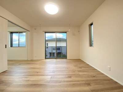 【洋室】 | 新大久保5号館 | 洋室8帖（2階主寝室）