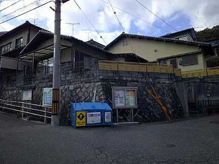 中野4丁目の前面道路含む現地写真
