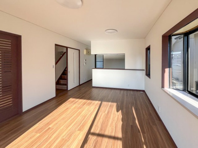 【居間・リビング】 | 松阪市大塚町