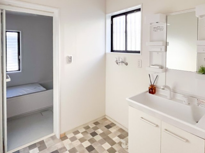 【独立洗面台】 | 松阪市大塚町