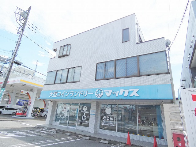 山本ビルの外観