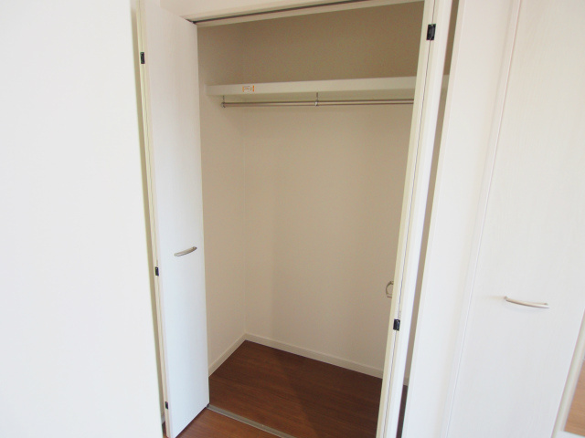 ロイヤルヴィラ向洋 A棟の収納