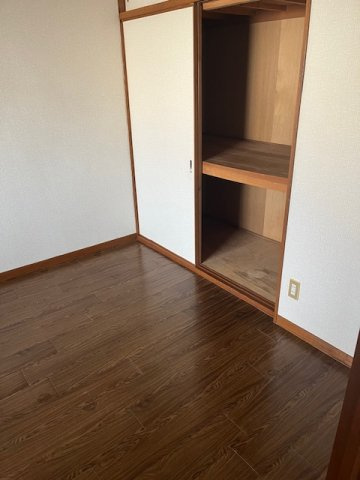 サンシャイン福泊の収納