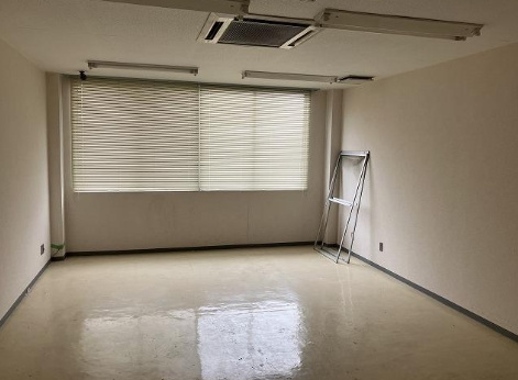 京都市南区上鳥羽菅田町　店舗事務所の内装