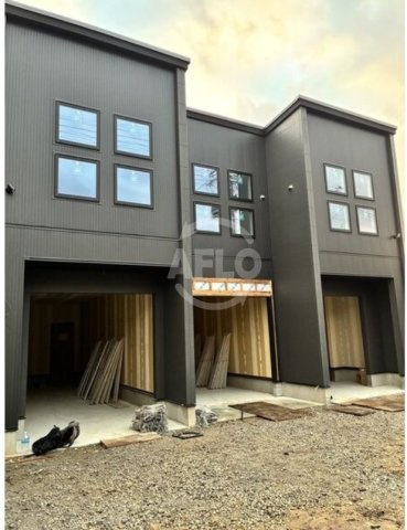 田島ガレージハウス（テナント）