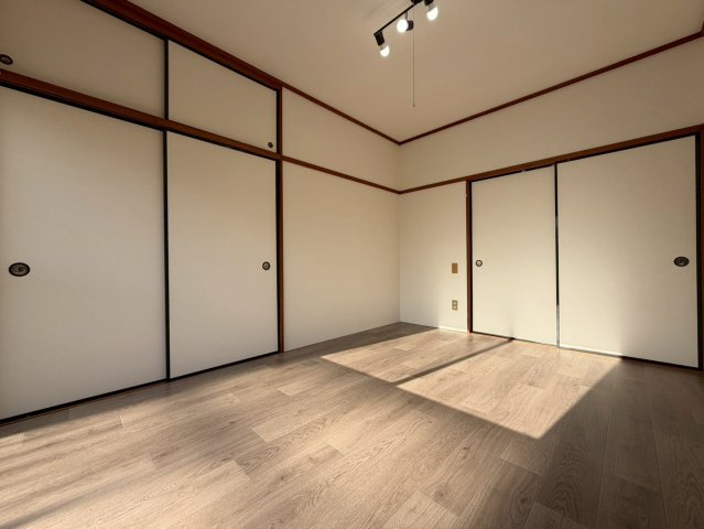 【居間・リビング】