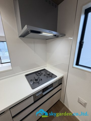 平塚市岡崎10期　新築戸建　全30棟6号棟のキッチン