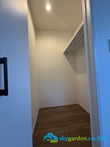 平塚市岡崎10期　新築戸建　全30棟6号棟の収納