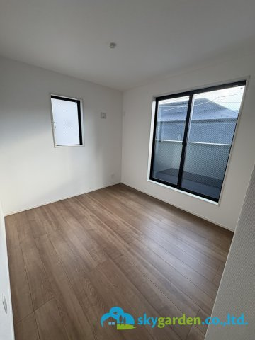 平塚市岡崎10期　新築戸建　全30棟6号棟の洋室