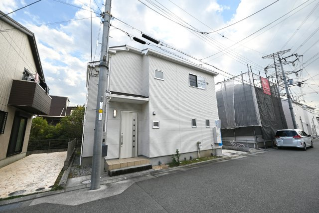 宝塚市山本丸橋3丁目中古一戸建ての外観|即日のご内覧が可能です。内覧をご希望の方はお気軽にお問い合わせください。