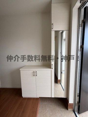 【玄関】 | 神戸市西区春日台2丁目　新築戸建　仲介手数料無料！ | ゆったりとした玄関です