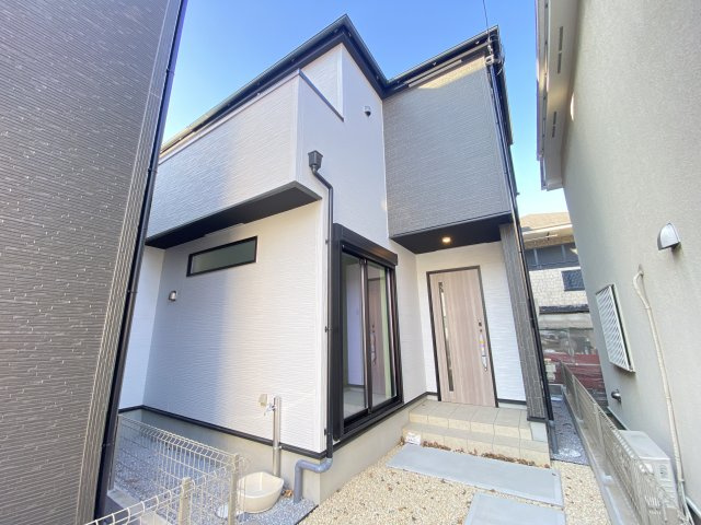 祝　成約済み　八王子市　台町　新築戸建て　５期の外観|～仲介手数料無料☆八王子ひなた不動産～　八王子市台町　新築戸建て
