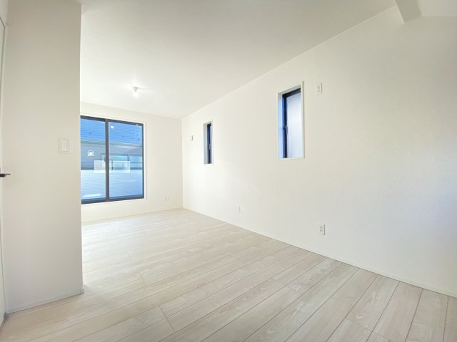 『八王子市新築戸建て』八王子市1-24-1【仲介手数料無料】　５期の洋室|～仲介手数料無料☆八王子ひなた不動産～　八王子市台町　新築戸建て