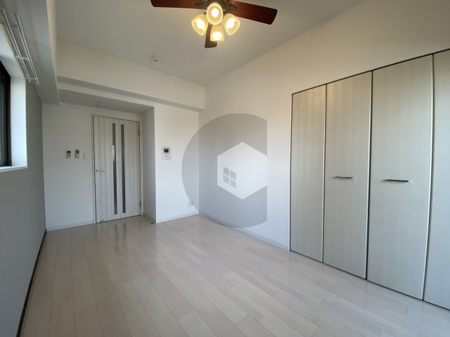 Luxe布施北2の寝室