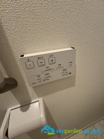 平塚市岡崎10期　新築戸建　全30棟5号棟のトイレ