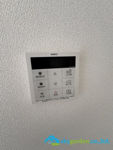 平塚市岡崎10期　新築戸建　全30棟5号棟の発電・温水設備