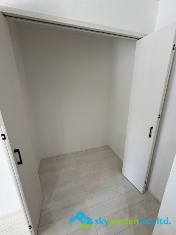 平塚市岡崎10期　新築戸建　全30棟5号棟の収納