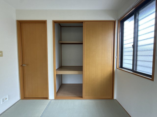 サンラーマ・パティオ　Aの収納